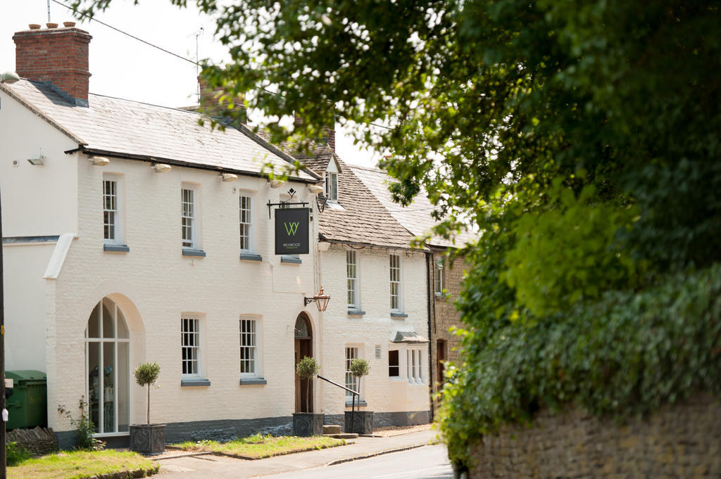 The Wychwood Inn Shipton under Wychwood Zewnętrze zdjęcie