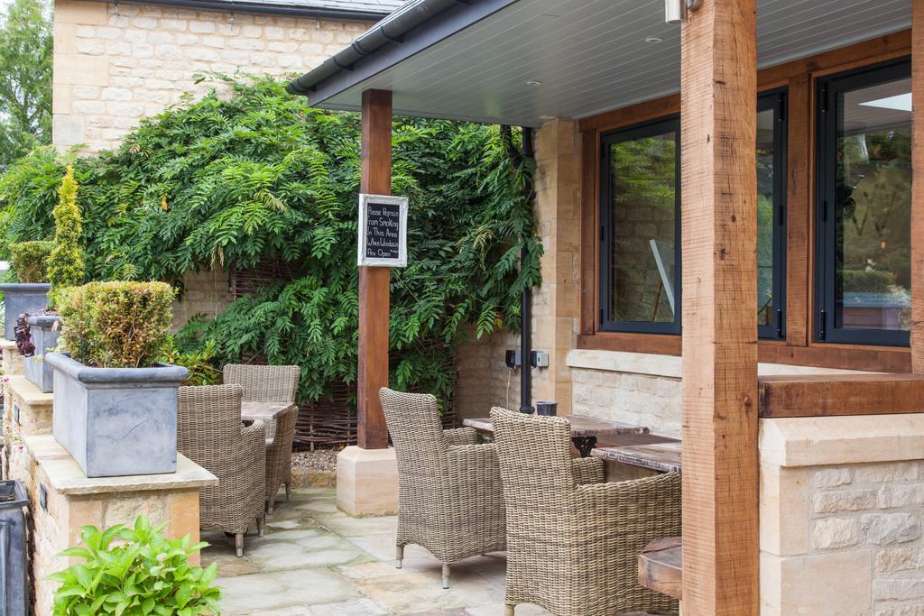 The Wychwood Inn Shipton under Wychwood Zewnętrze zdjęcie